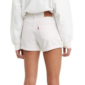 NWT Levi’s Jean Shorts